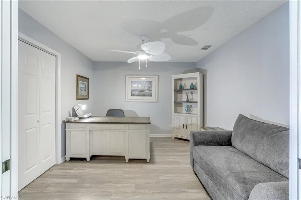 6860 Dennis Cir K204, Naples, FL 34104-11