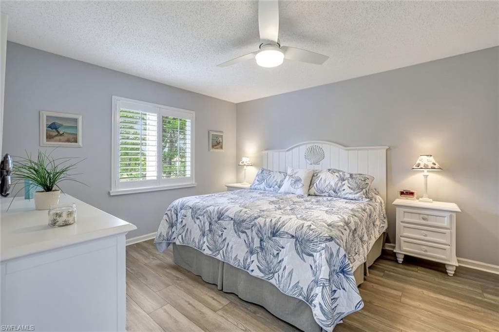 6860 Dennis Cir K204, Naples, FL 34104-12