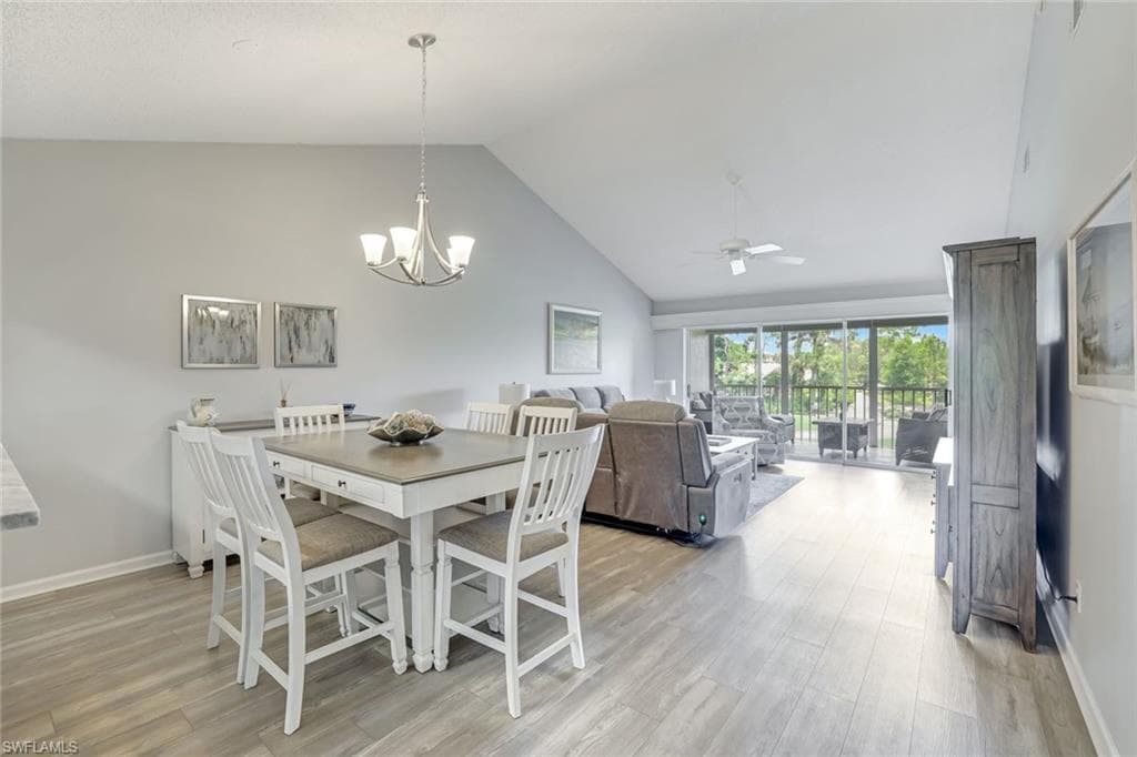 6860 Dennis Cir K204, Naples, FL 34104-8
