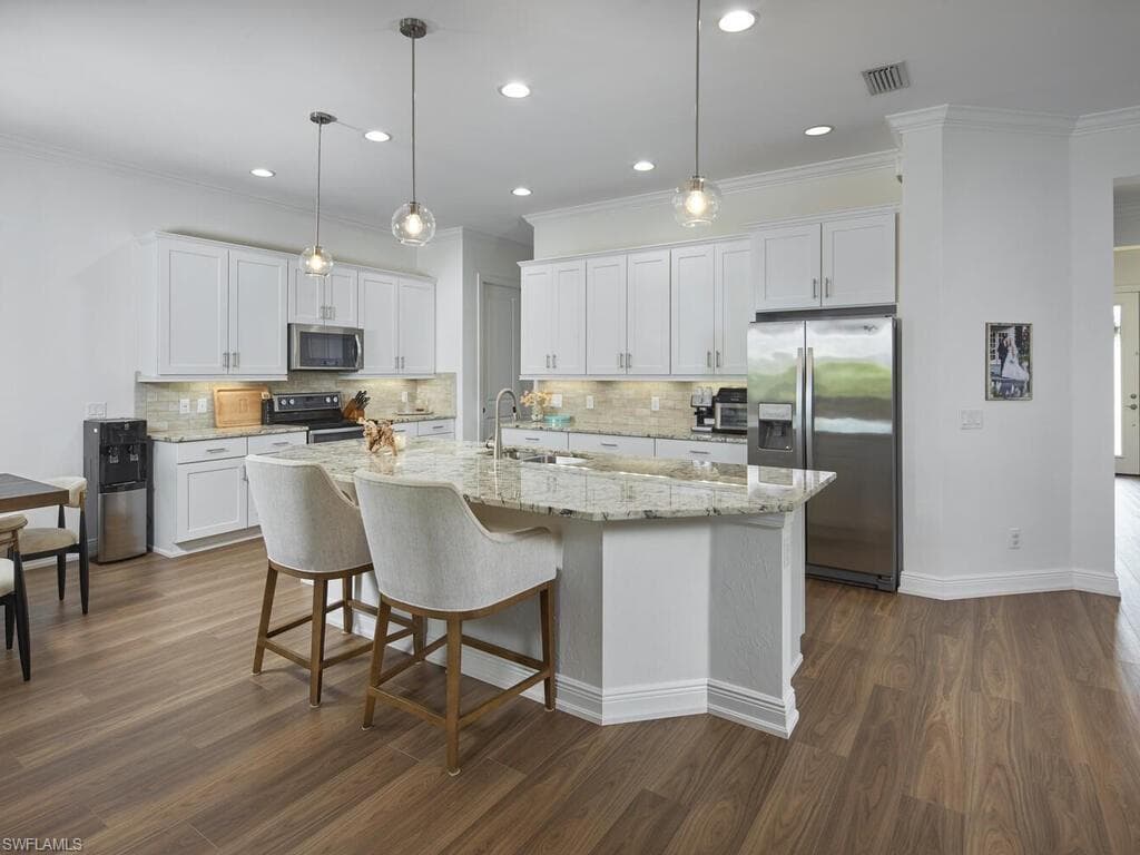 4613 Abaca Cir, Naples, FL 34119-14