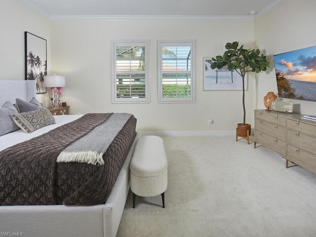 4613 Abaca Cir, Naples, FL 34119-16