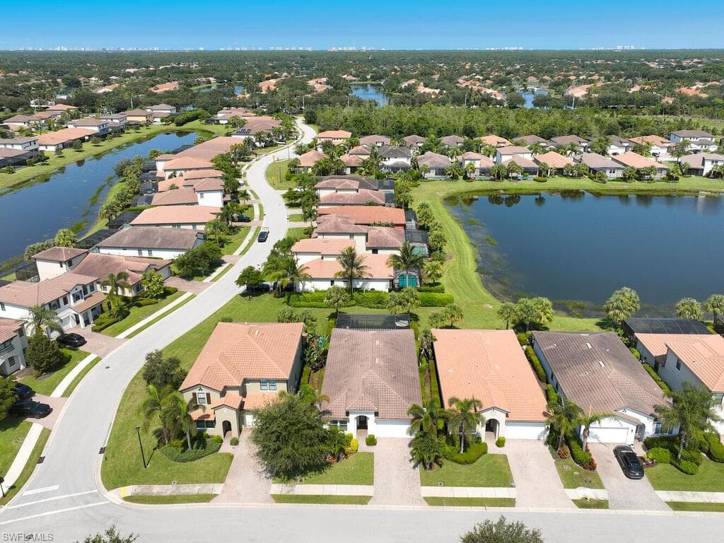 4613 Abaca Cir, Naples, FL 34119-30
