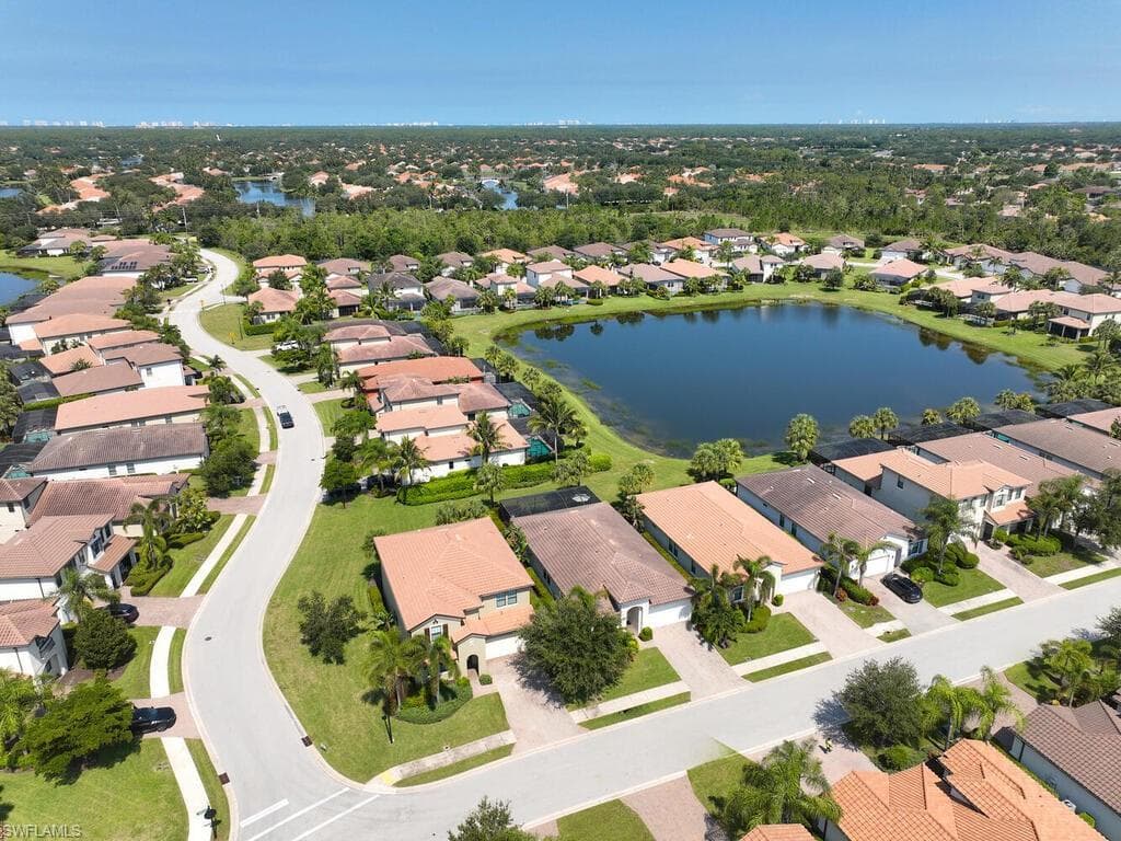 4613 Abaca Cir, Naples, FL 34119-31
