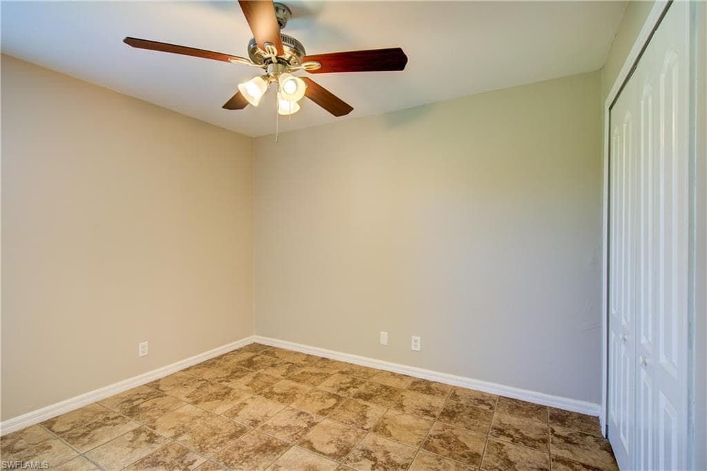 1142 27th Pl, Cape Coral, FL 33993-18