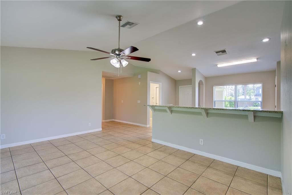 1142 27th Pl, Cape Coral, FL 33993-6