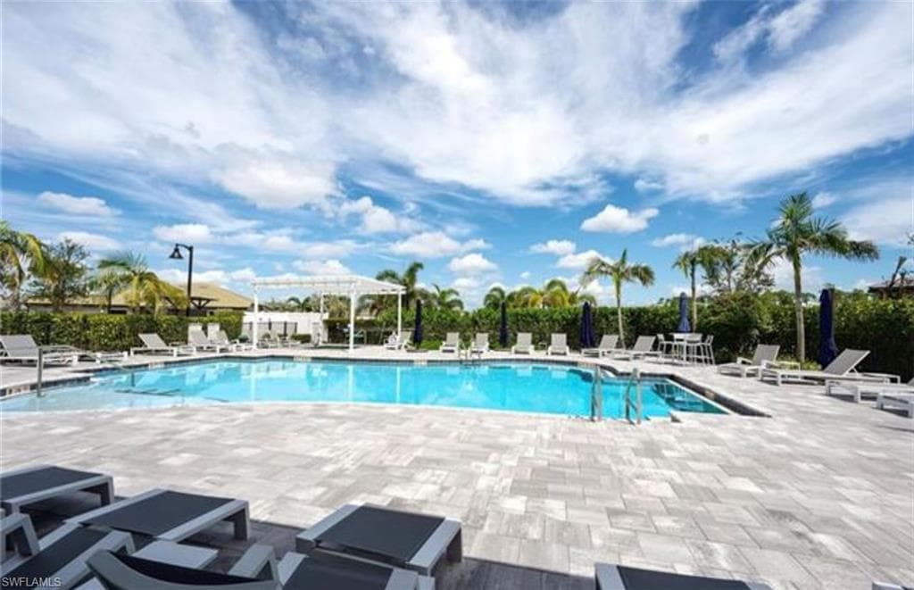 14895 Loggerhead Dr, Naples, FL 34120-15