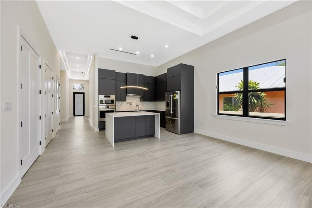 1297 Trail Terrace Dr, Naples, FL 34103-9