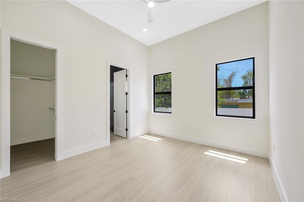 1297 Trail Terrace Dr, Naples, FL 34103-14