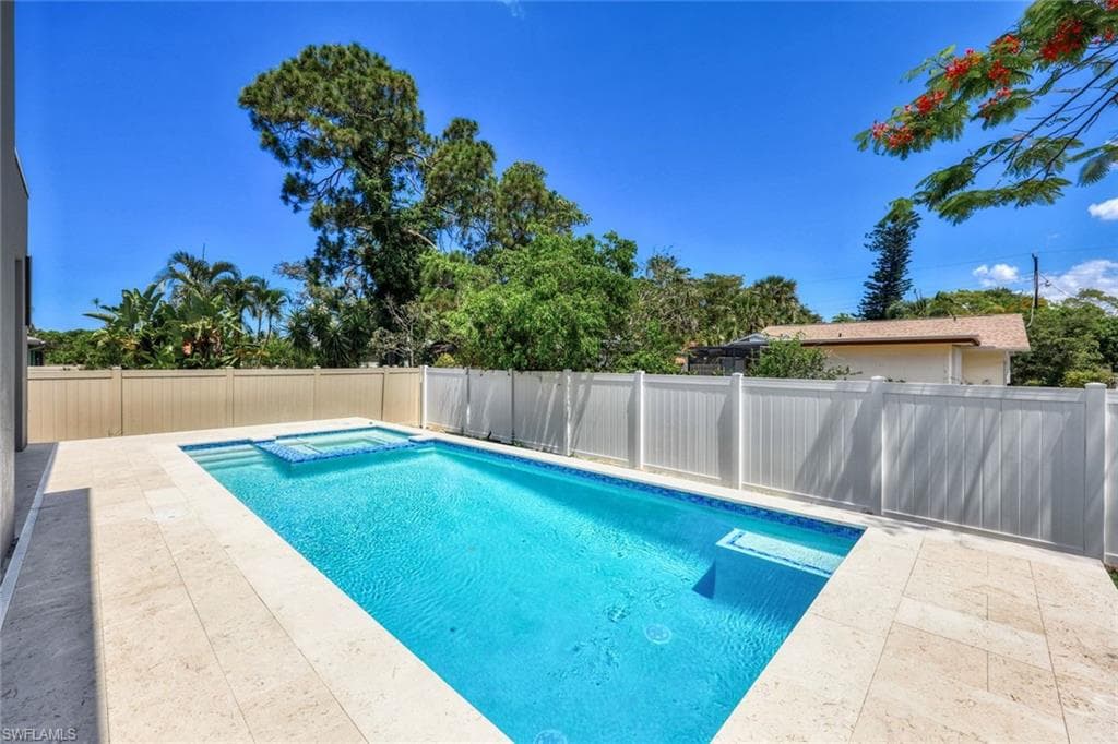 1297 Trail Terrace Dr, Naples, FL 34103-25