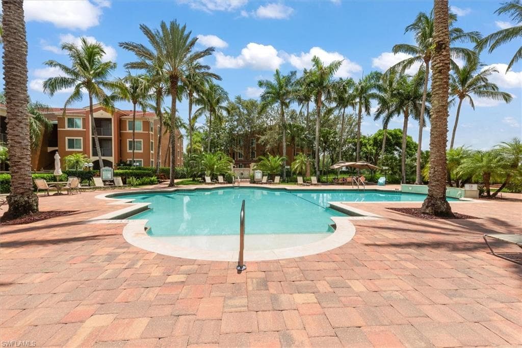 1170 Reserve Way 107, Naples, FL 34105-33