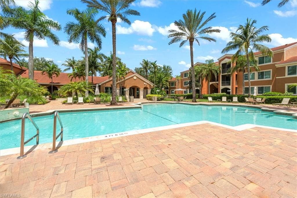 1170 Reserve Way 107, Naples, FL 34105-35