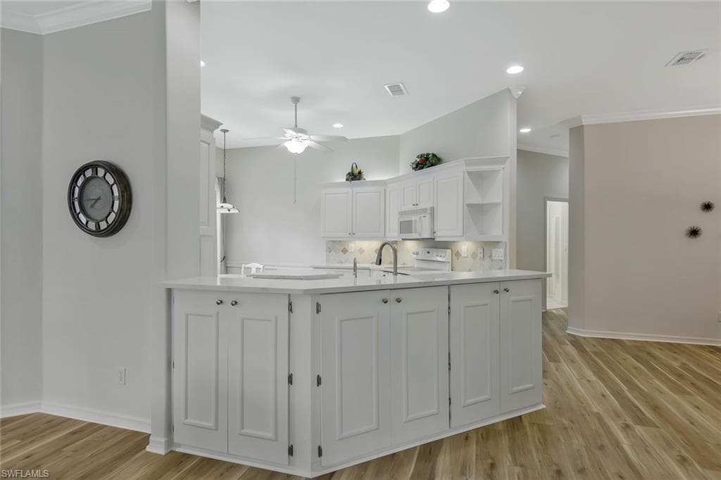 12695 Fox Ridge Dr, Bonita Springs, FL 34135-14