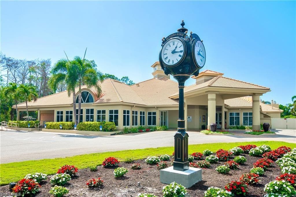 12695 Fox Ridge Dr, Bonita Springs, FL 34135-33