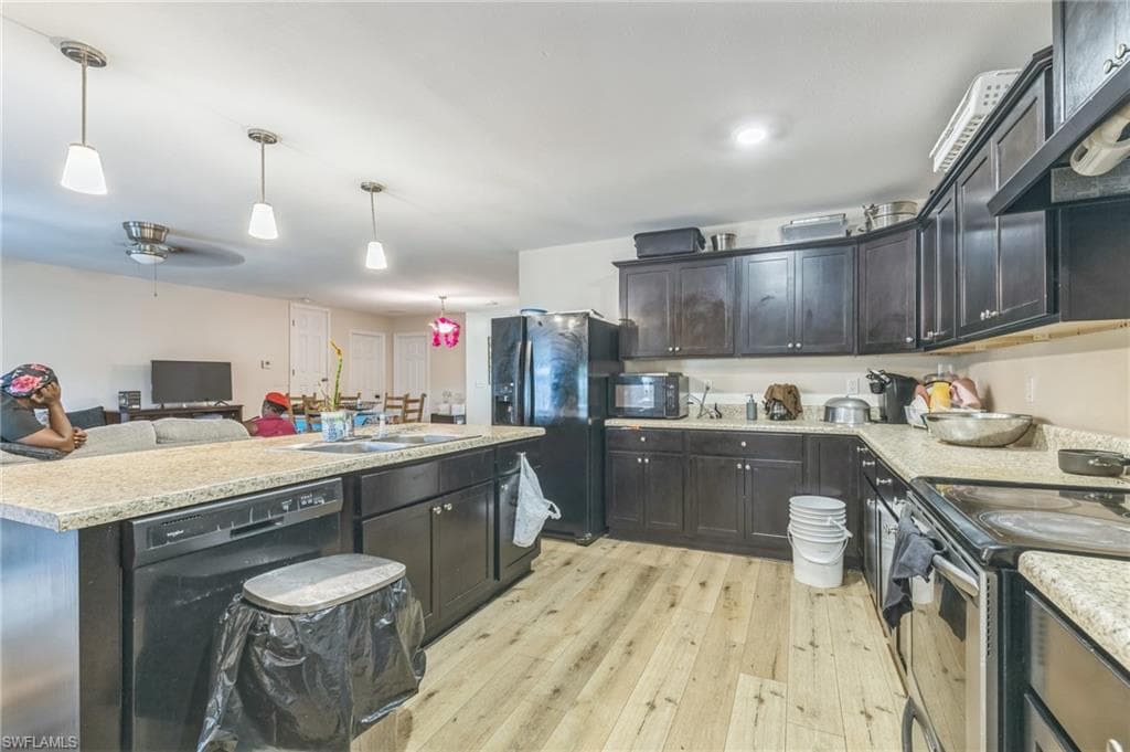 3566 Evans Ave, Fort Myers, FL 33901-20