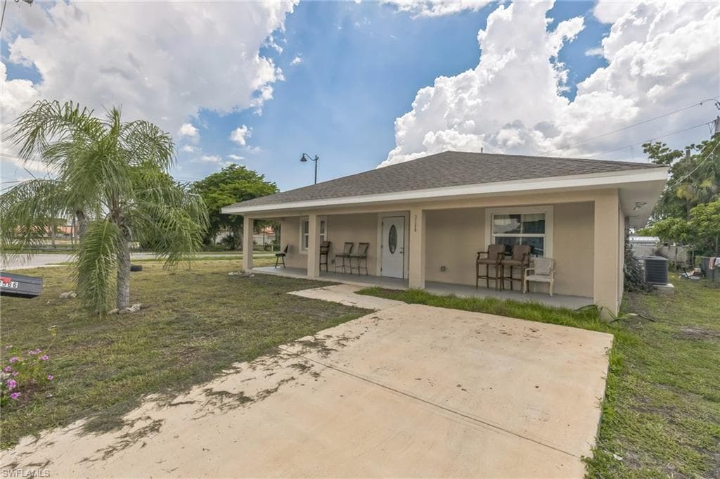 3566 Evans Ave, Fort Myers, FL 33901-7