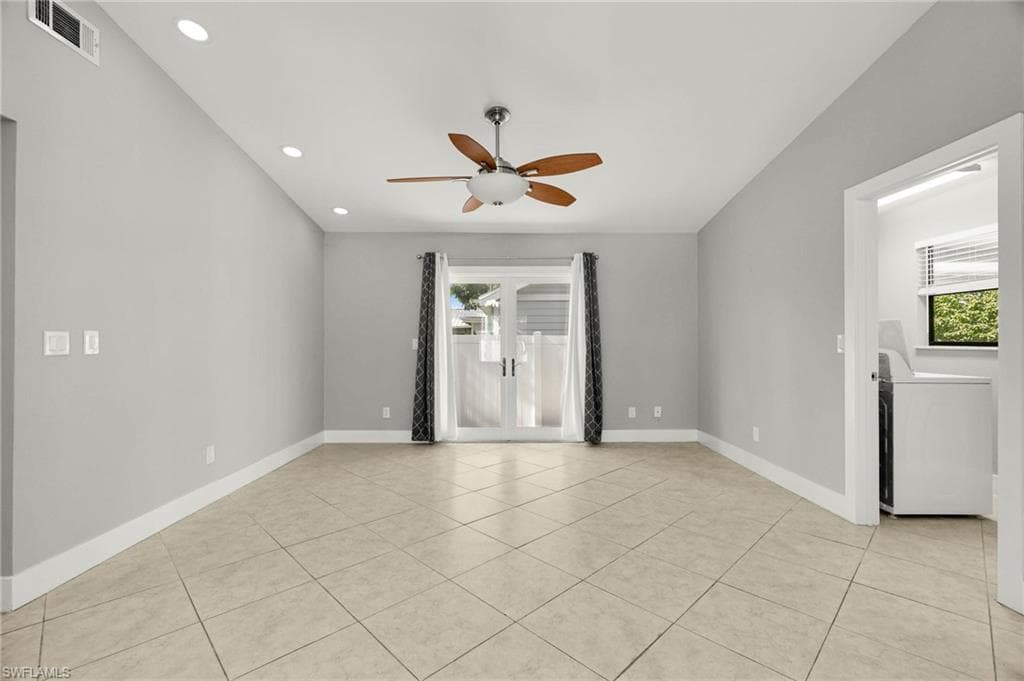 27601 Pullen Ave, Bonita Springs, FL 34135-9