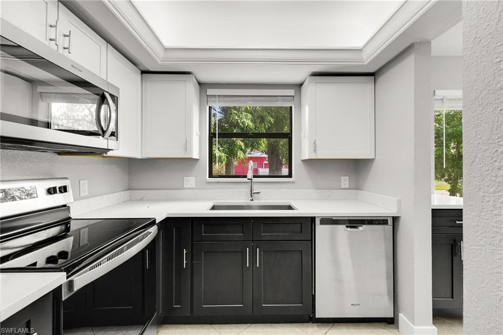 27601 Pullen Ave, Bonita Springs, FL 34135-11