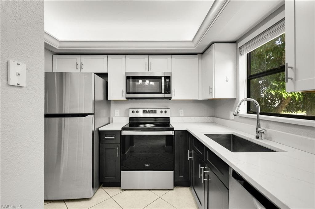 27601 Pullen Ave, Bonita Springs, FL 34135-12