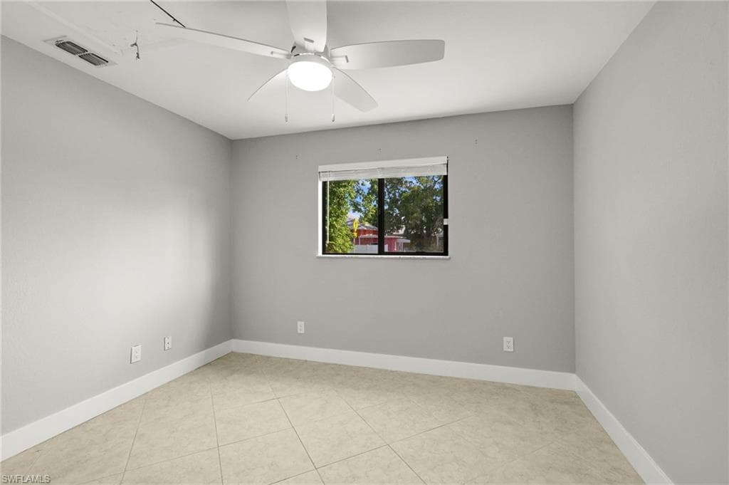 27601 Pullen Ave, Bonita Springs, FL 34135-14