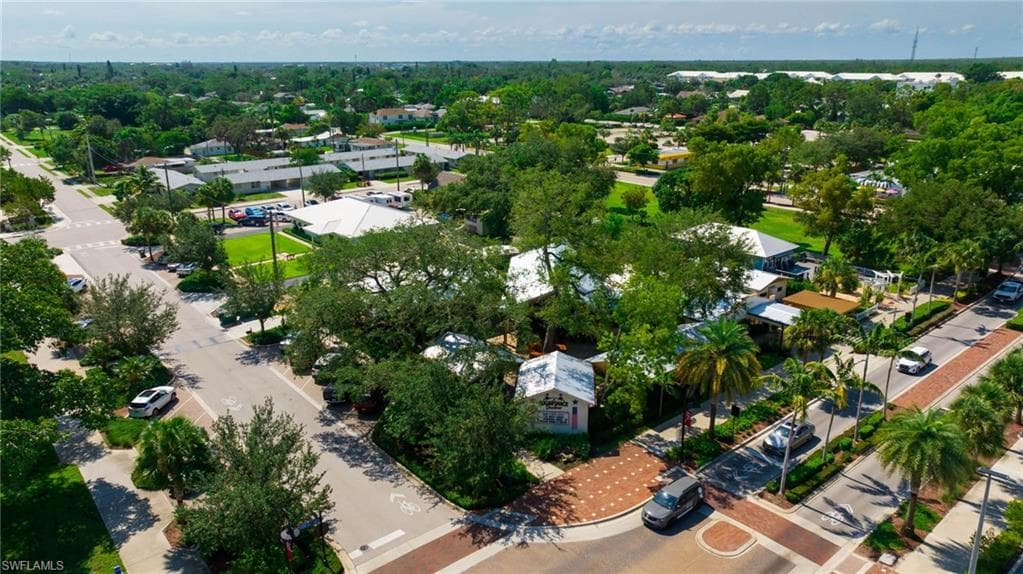 27601 Pullen Ave, Bonita Springs, FL 34135-29
