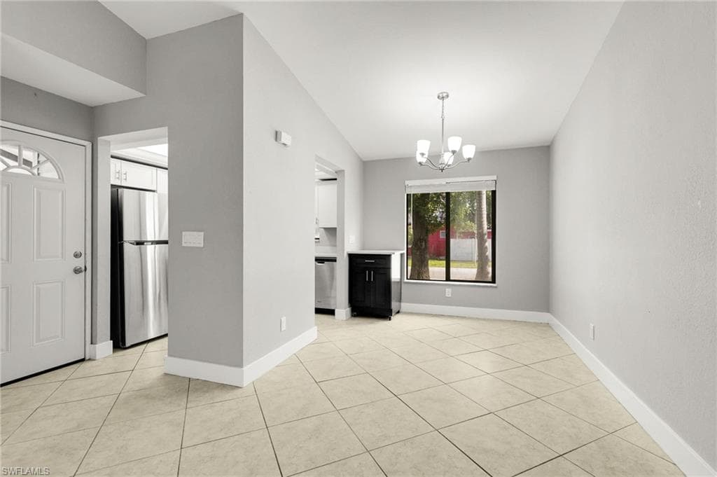 27601 Pullen Ave, Bonita Springs, FL 34135-6