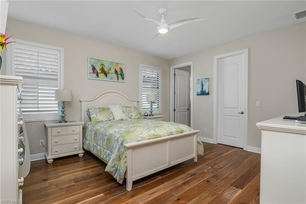 10534 Espanola Dr, Bonita Springs, FL 34135-16