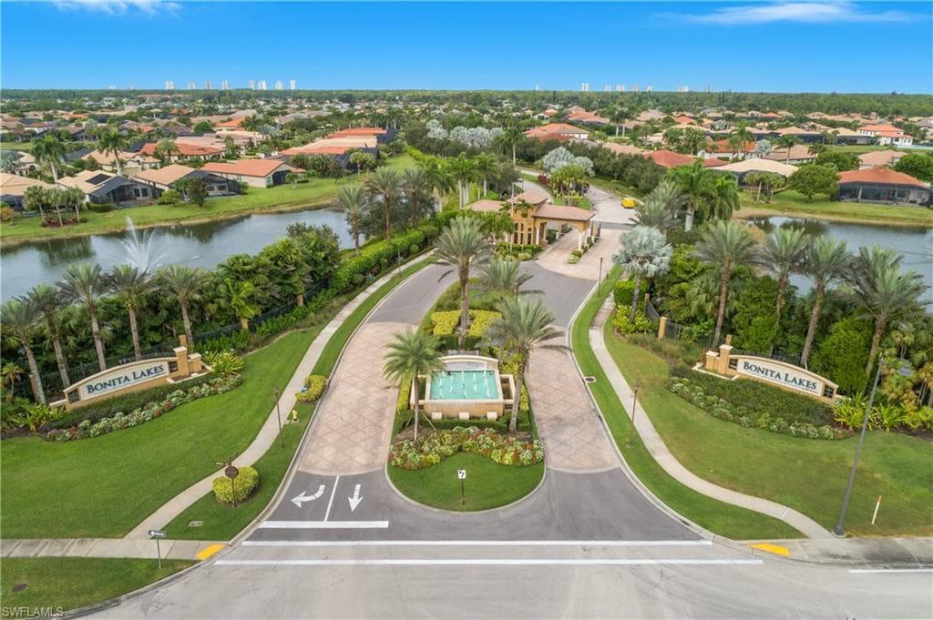10534 Espanola Dr, Bonita Springs, FL 34135-31