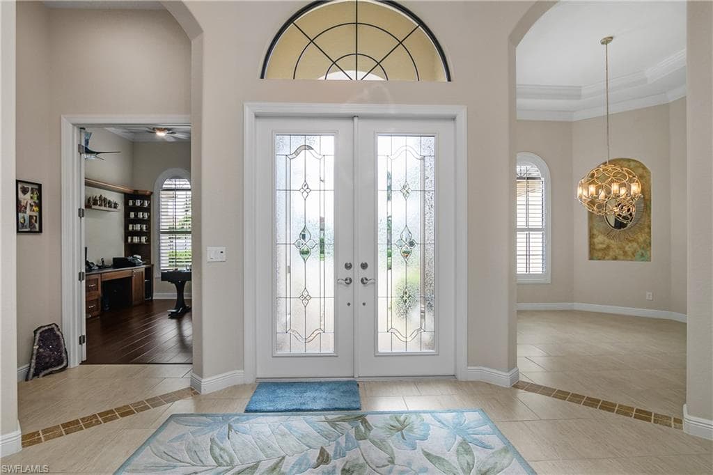 10534 Espanola Dr, Bonita Springs, FL 34135-3