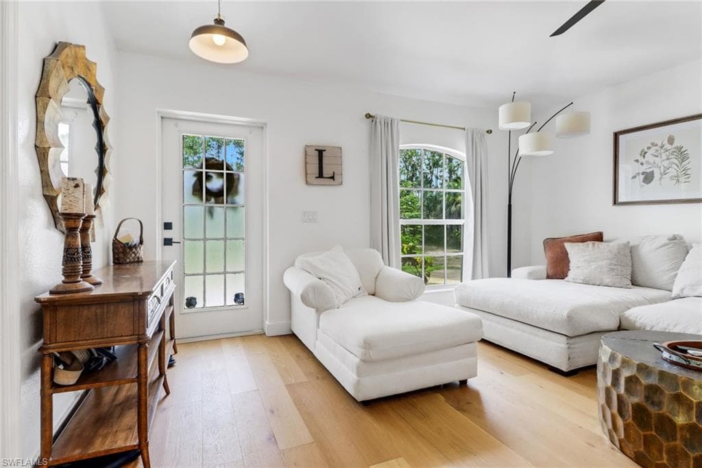 4730 16th Ave SE, Naples, FL 34117-30