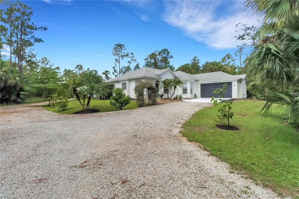 4730 16th Ave SE, Naples, FL 34117-2