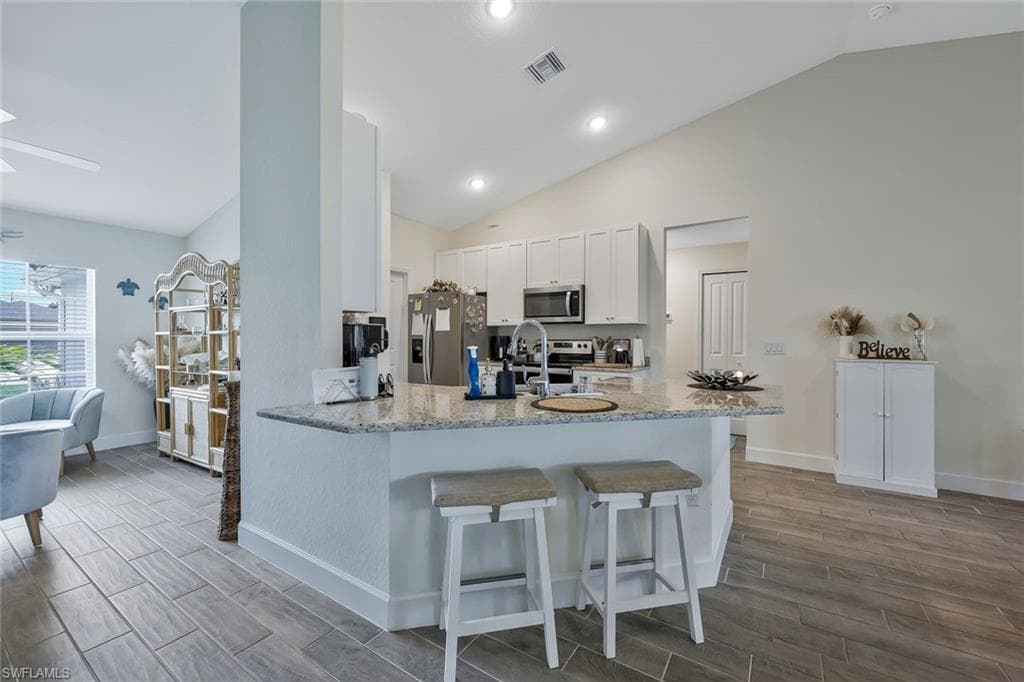 2922 20th Street SW, Lehigh Acres, FL 33976-14