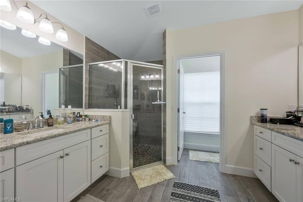 2922 20th Street SW, Lehigh Acres, FL 33976-21