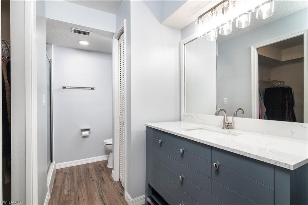 9580 Victoria Ln A106, Naples, FL 34109-9