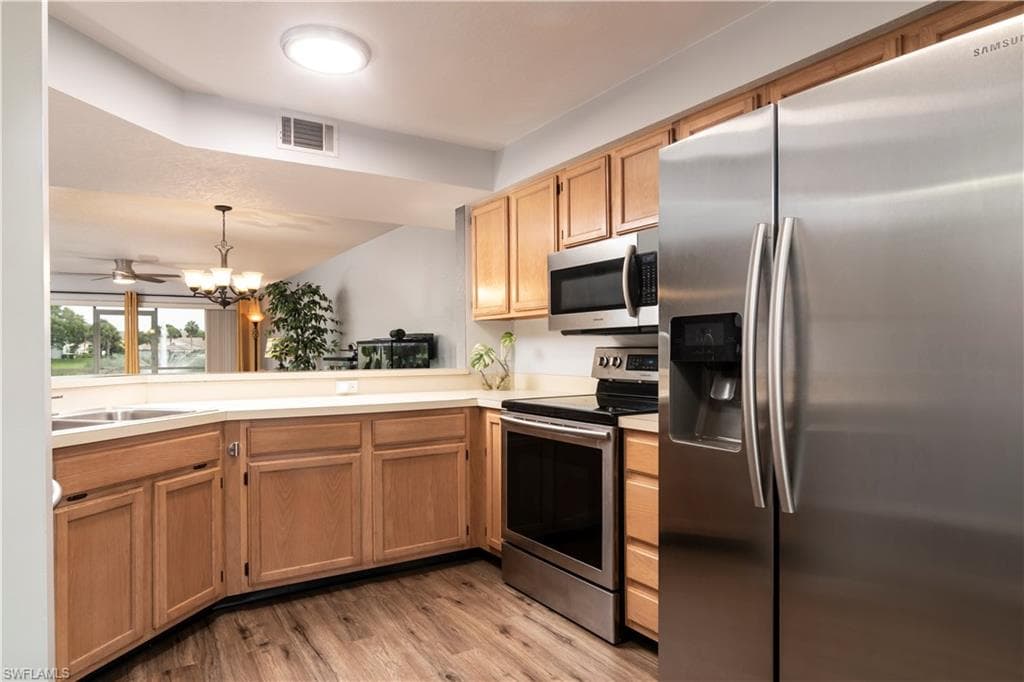 9580 Victoria Ln A106, Naples, FL 34109-5