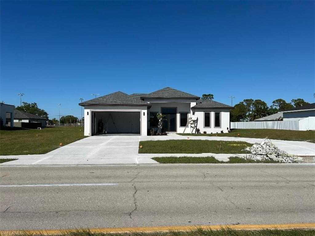 1026 Chiquita Blvd N, Cape Coral, FL 33993-3