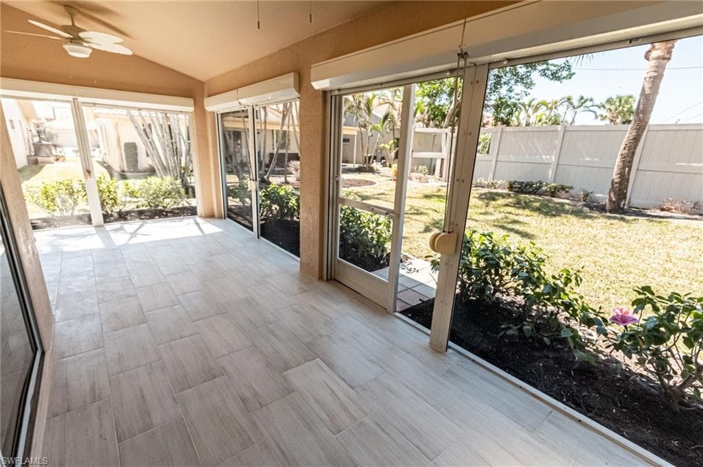 16404 Kelly Woods Dr, Fort Myers, FL 33908-10