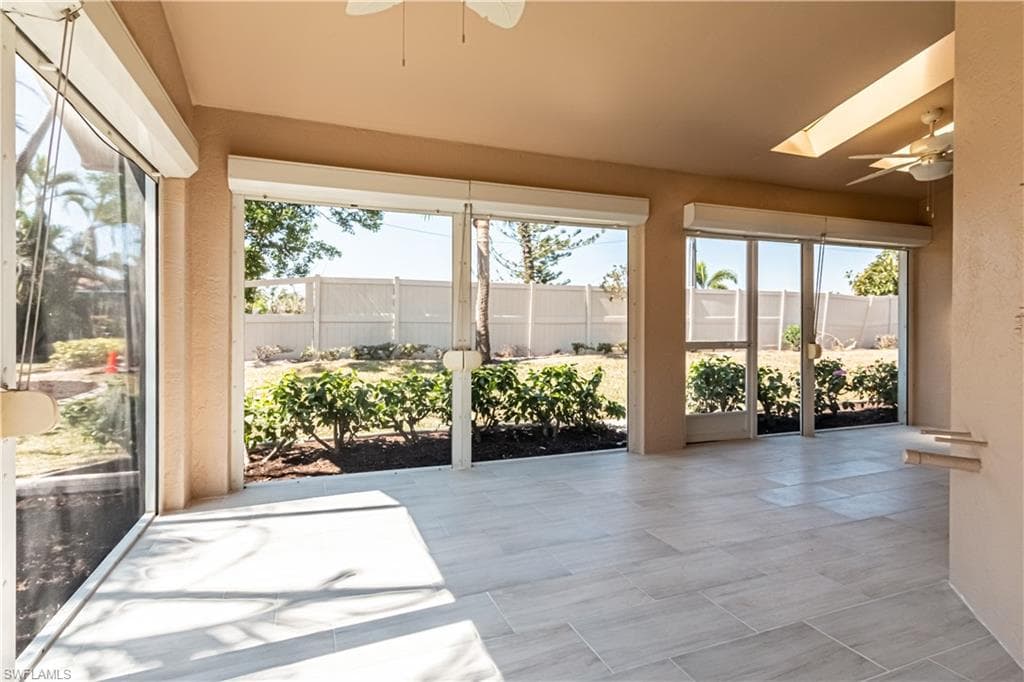 16404 Kelly Woods Dr, Fort Myers, FL 33908-11