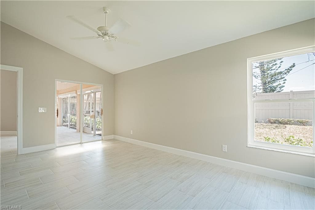 16404 Kelly Woods Dr, Fort Myers, FL 33908-39