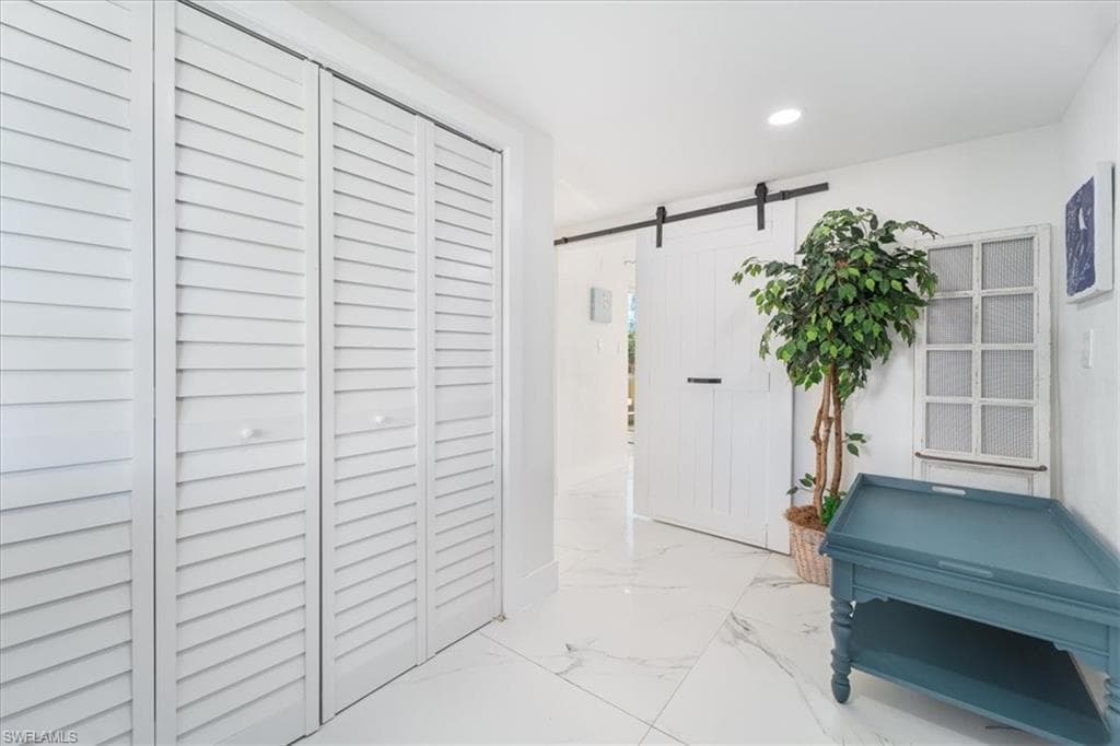 3064 Connecticut Ave, Naples, FL 34112-22