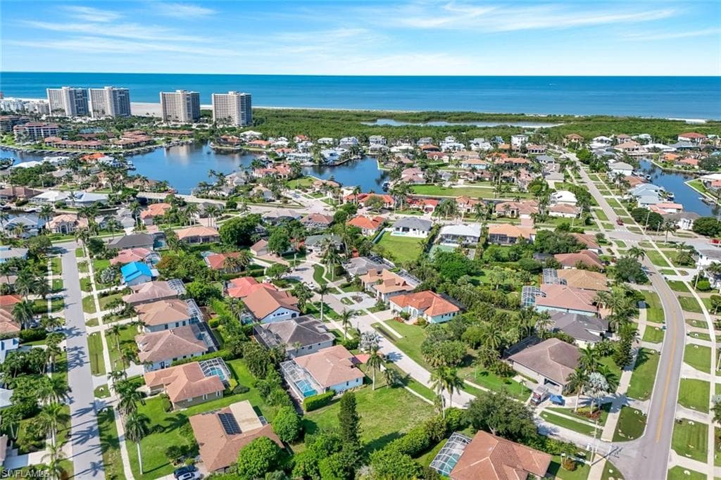 661 Lewis Ct, Marco Island, FL 34145-10