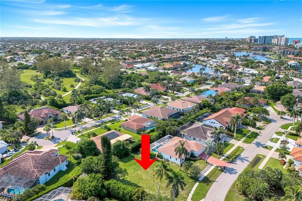 661 Lewis Ct, Marco Island, FL 34145-12