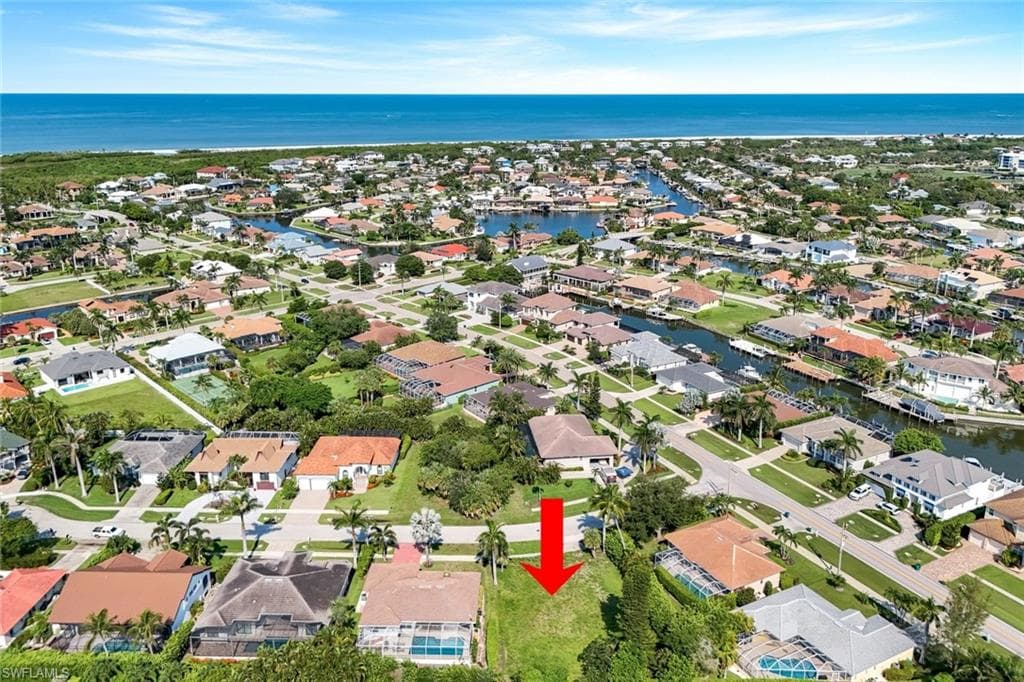 661 Lewis Ct, Marco Island, FL 34145-13