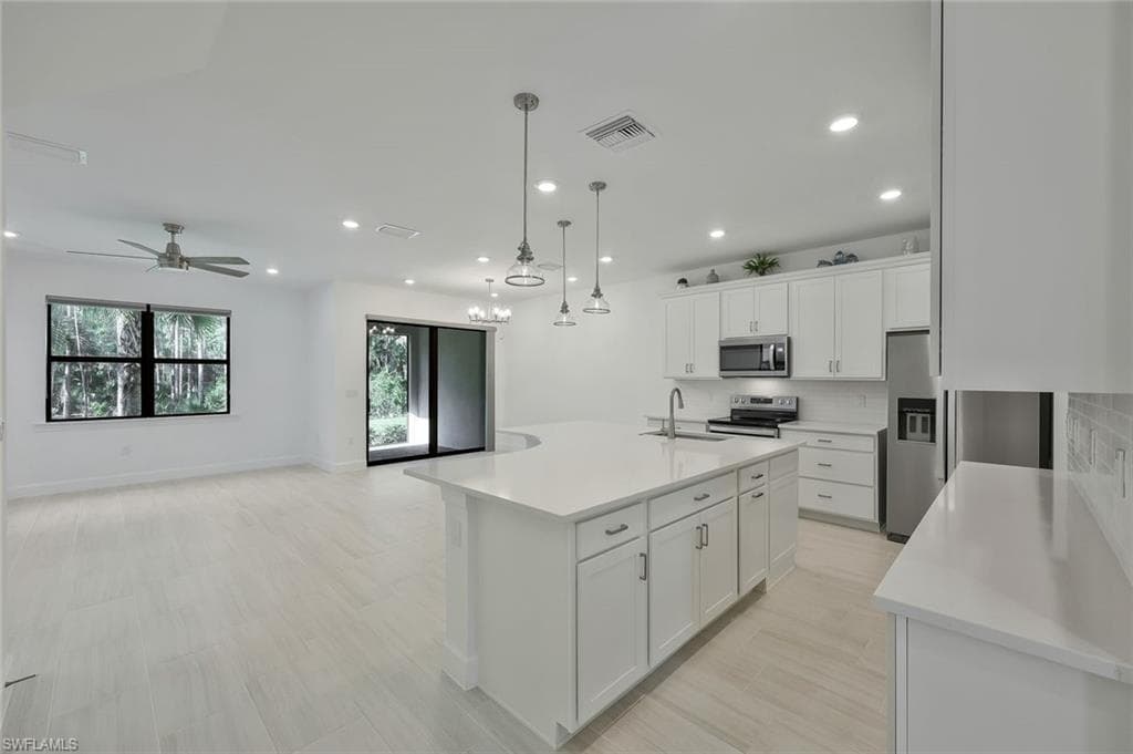 4184 Sonoma Oaks Cir, Naples, FL 34119-8