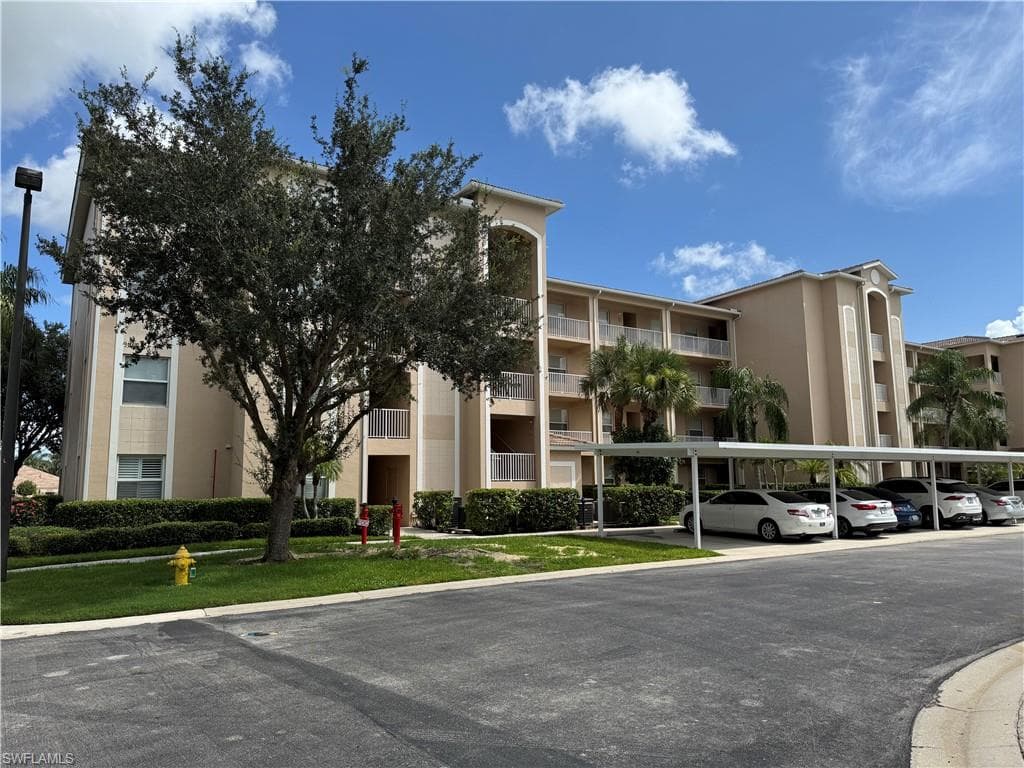 8450 Kingbird Loop 412, Estero, FL 33967-1