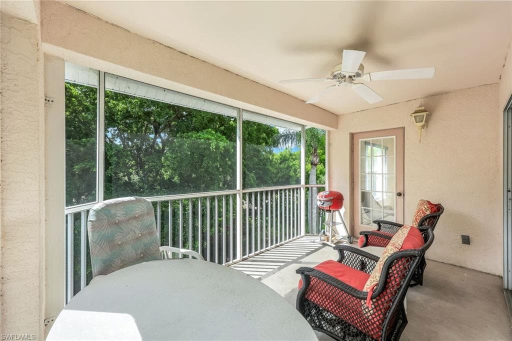 1036 Mainsail Dr 722, Naples, FL 34114-22