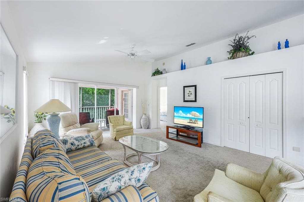 1036 Mainsail Dr 722, Naples, FL 34114-5