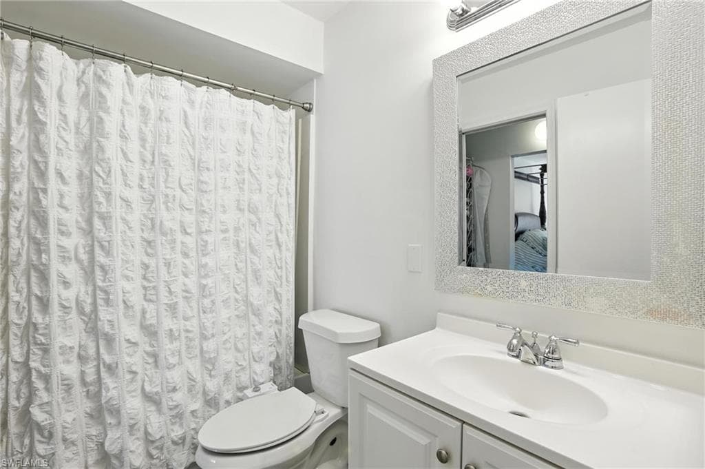 3380 Timberwood Cir, Naples, FL 34105-21