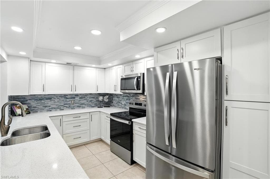 3380 Timberwood Cir, Naples, FL 34105-7