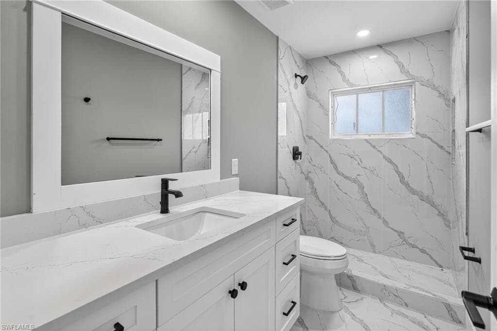 6035 Painted Leaf Ln, Naples, FL 34116-19