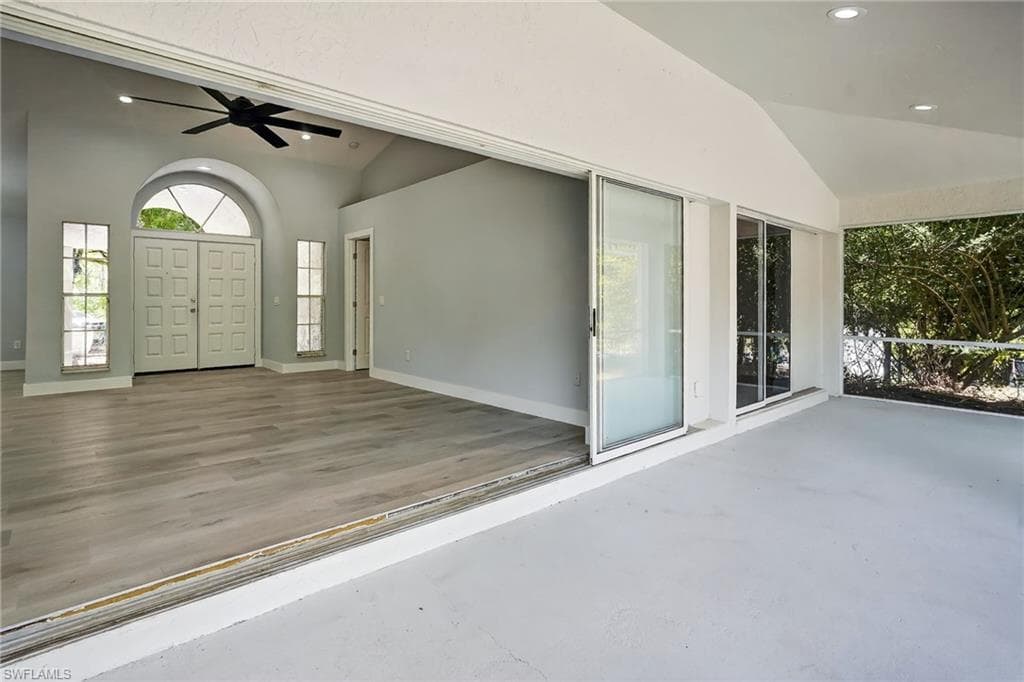6035 Painted Leaf Ln, Naples, FL 34116-21